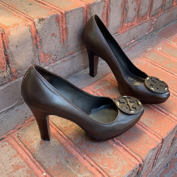 Tory Burch Betty Pump Calf Leather - Picture 10 of 16